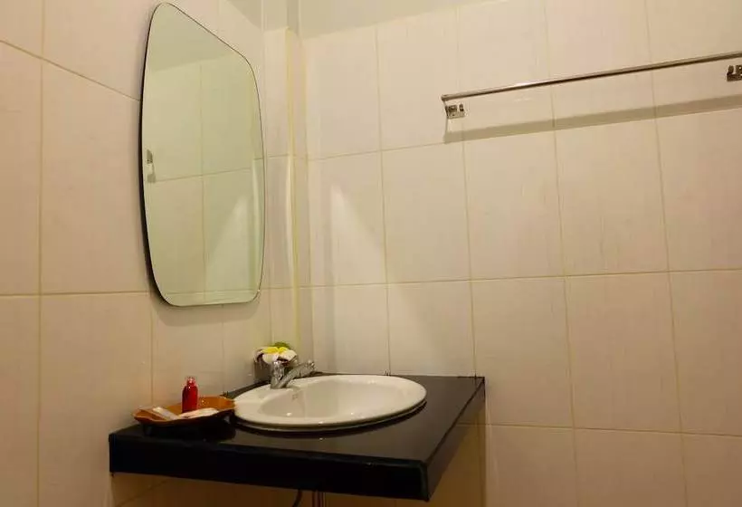 پانسیون Leeya Resort