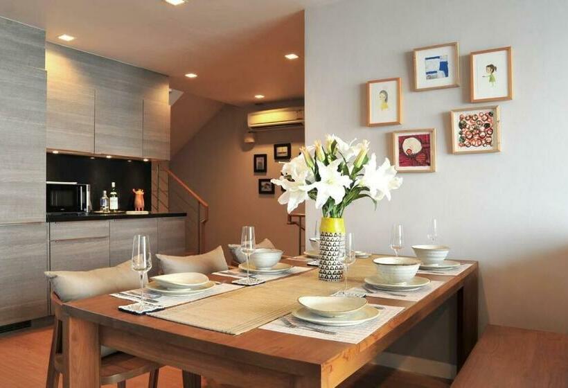 Baan Sandbox Pattaya Beachfront Villa