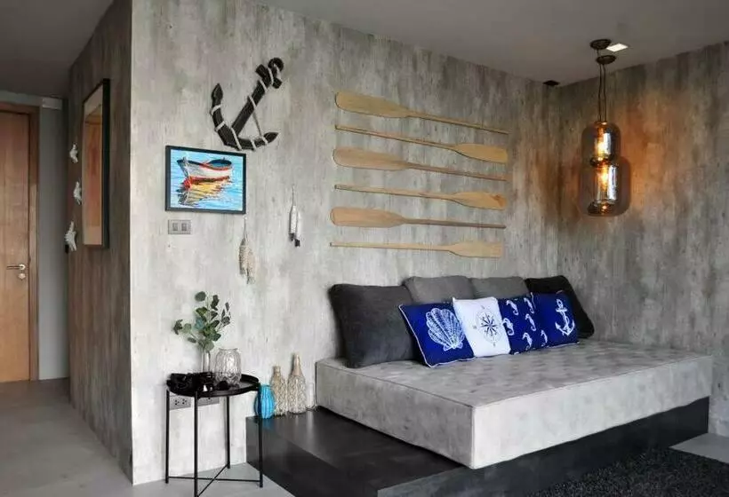 Baan Sandbox Pattaya Beachfront Villa