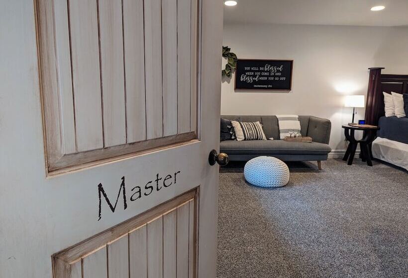 The Barn At Strasburg B&b