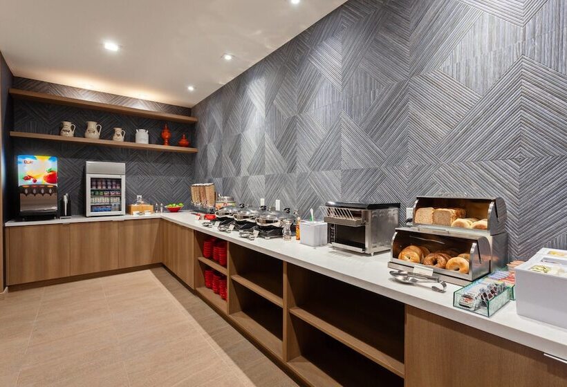 Towneplace Suites By Marriott San Diego Central