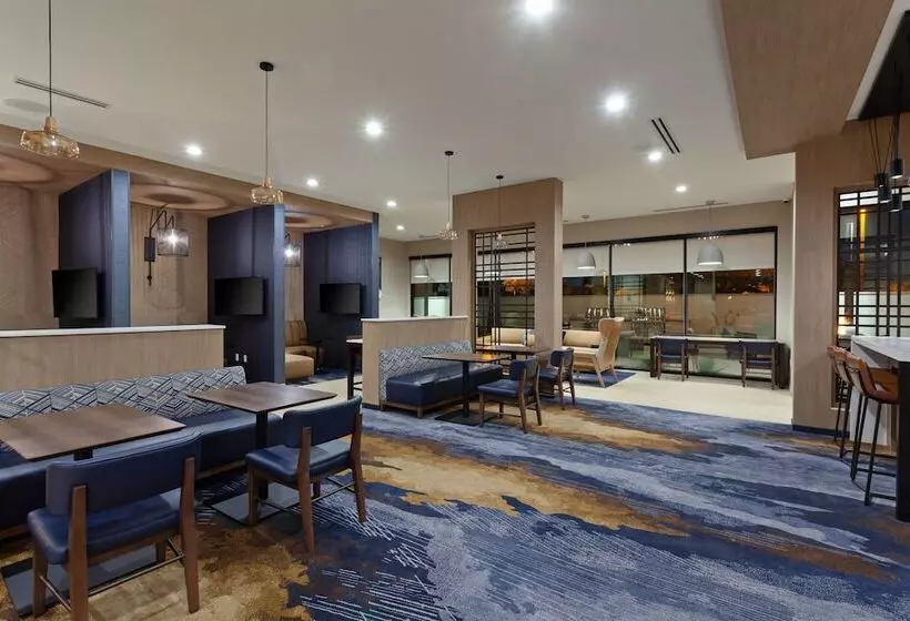 Towneplace Suites By Marriott San Diego Central