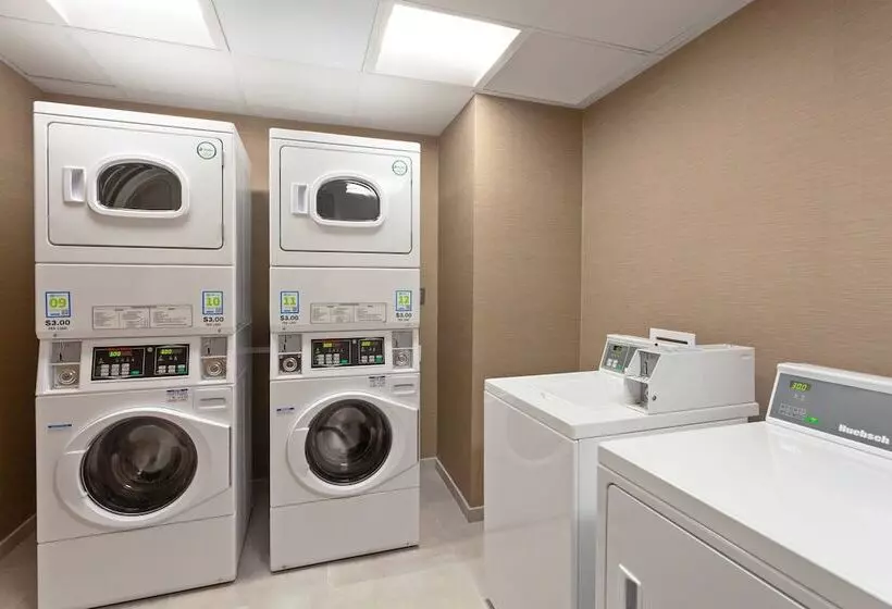 Towneplace Suites By Marriott San Diego Central