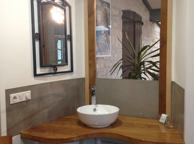 ベッドアンドブレックファースト Domaine Du Terrou