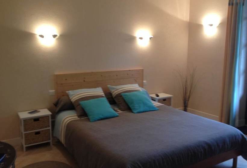 ベッドアンドブレックファースト Domaine Du Terrou