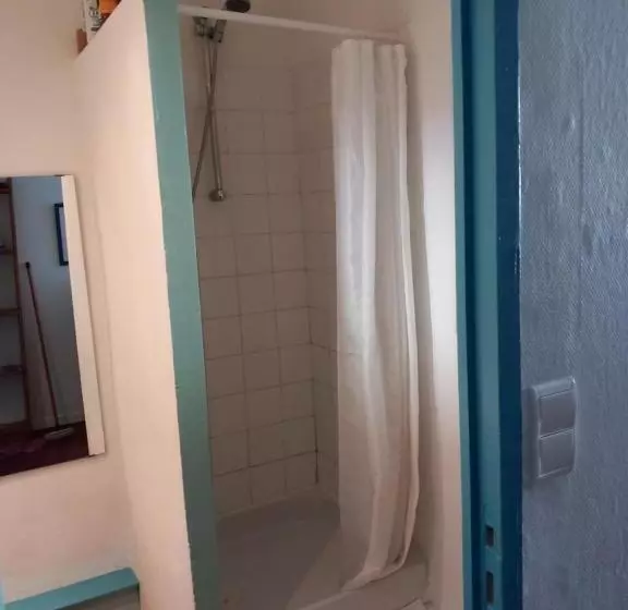 Aamiaismajoitus (B&B) La Maison Bleue