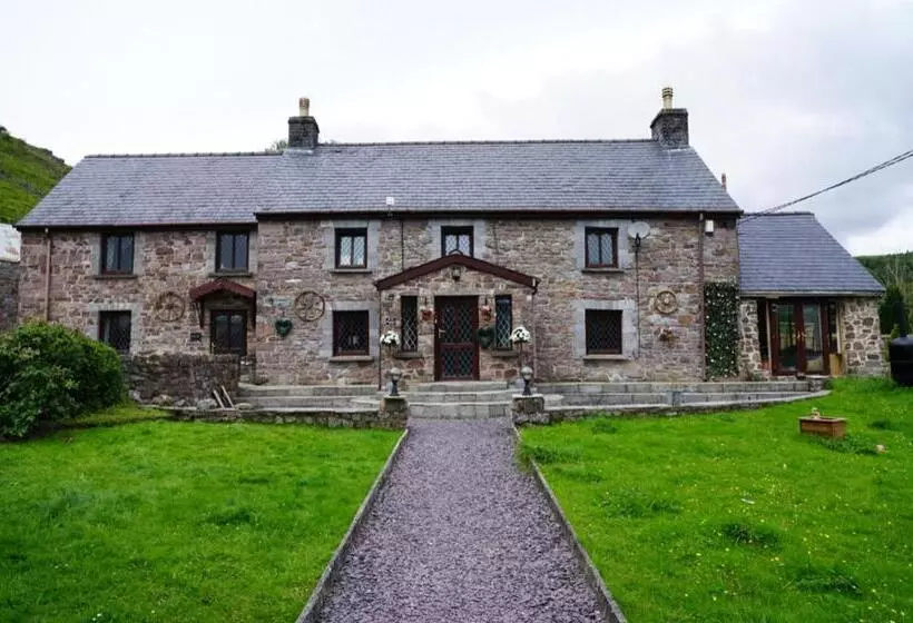 Aamiaismajoitus (B&B) Pentre Riding Stables