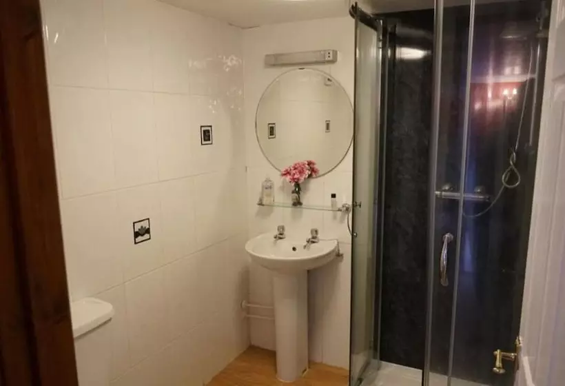 Aamiaismajoitus (B&B) Pentre Riding Stables