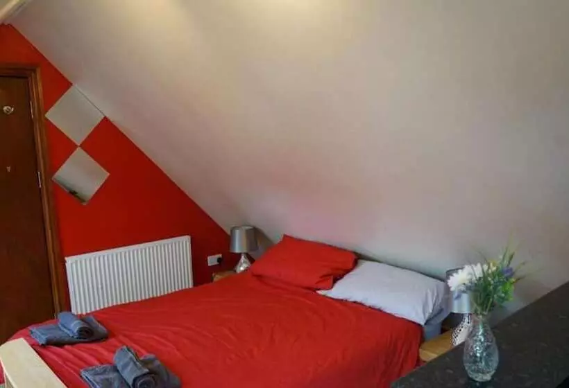 Aamiaismajoitus (B&B) Pentre Riding Stables