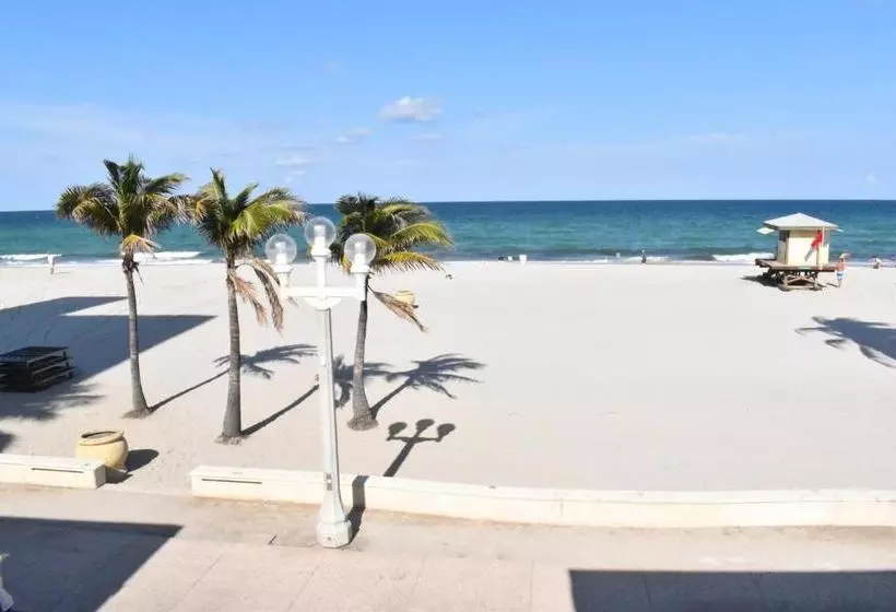 Golden Sand Oceanfront