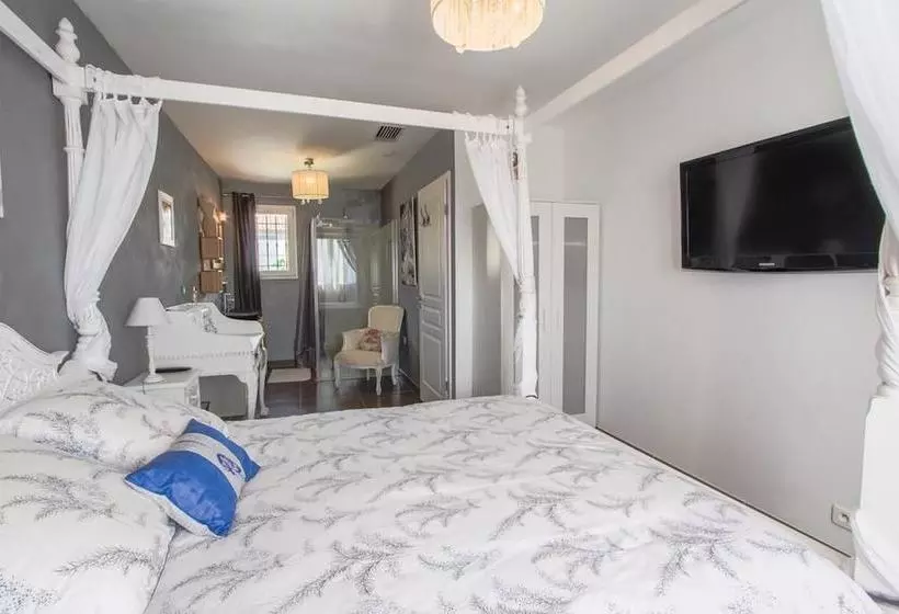 Homelly  Belle Maison Avec Piscine