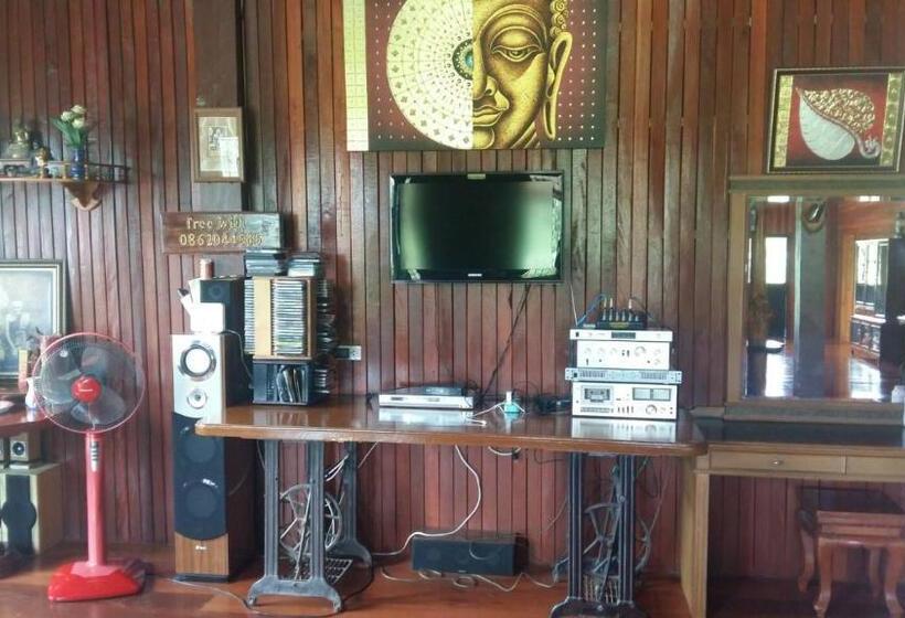 בית מלון כפרי Baan Kaset Bandit