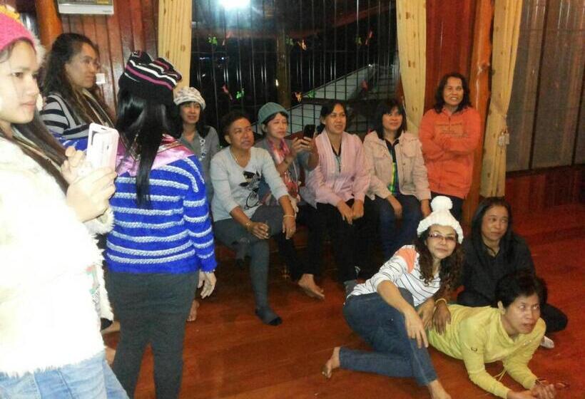 בית מלון כפרי Baan Kaset Bandit