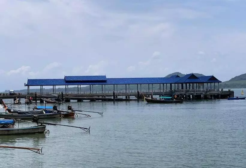 Hotelli Horizon Beach Resort Koh Jum