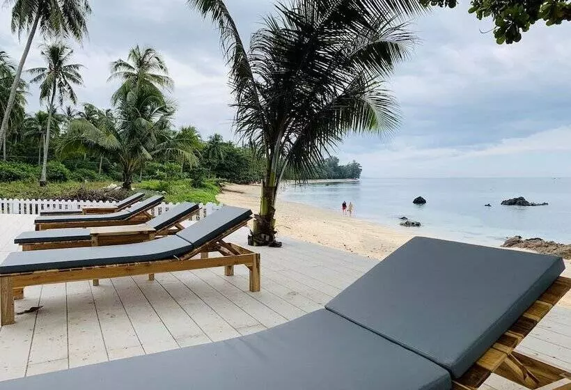 Hotelli Horizon Beach Resort Koh Jum