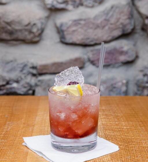 Hotel King's Head Inn