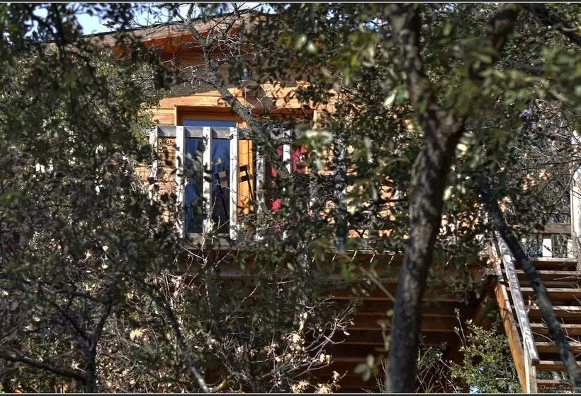 Hotelli La Cabane Des Amoureux