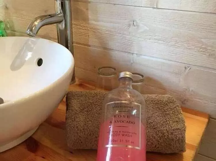 Hotelli La Cabane Des Amoureux