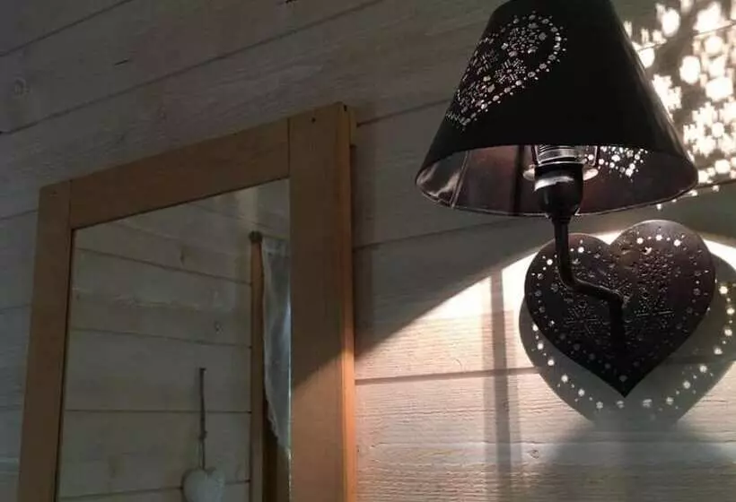 Hotelli La Cabane Des Amoureux
