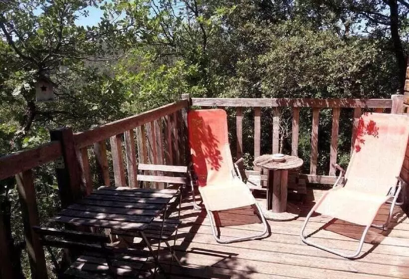 Hotelli La Cabane Des Amoureux