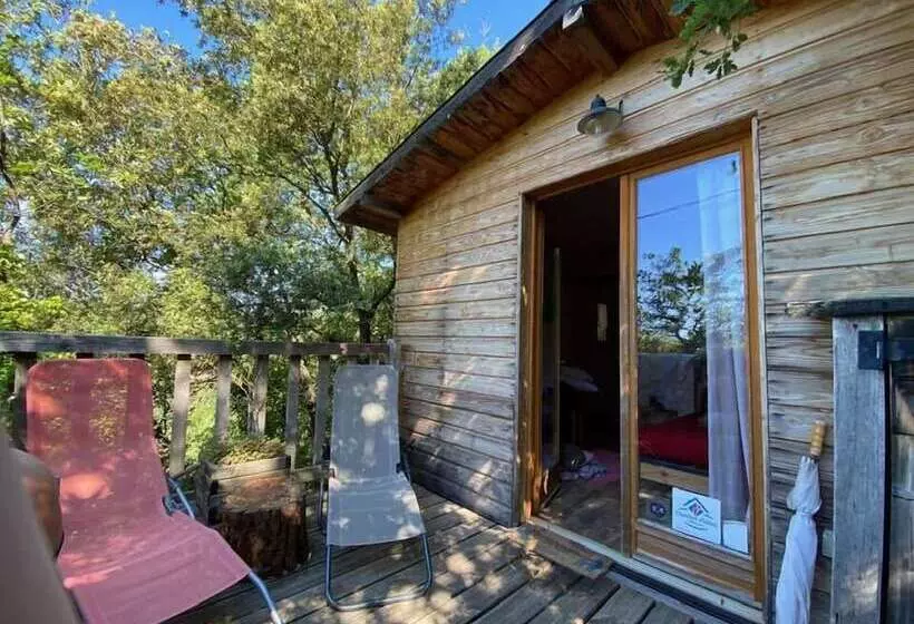 Hotelli La Cabane Des Amoureux