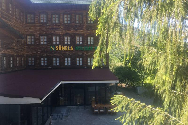 هتل Sumela Holiday