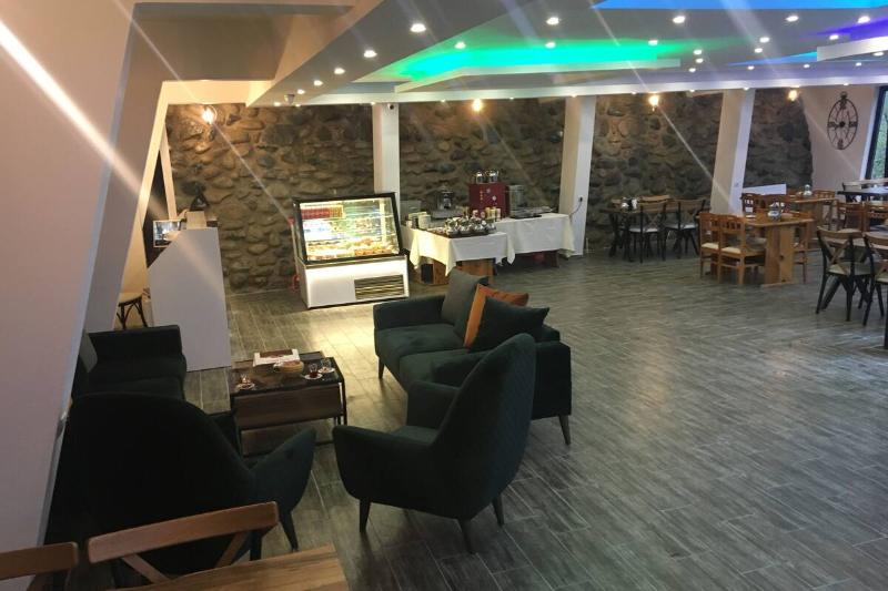 هتل Sumela Holiday