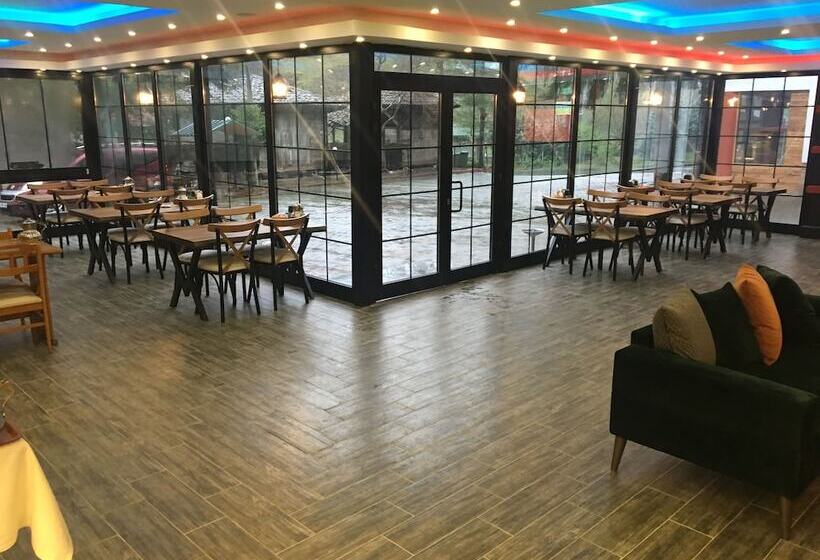 هتل Sumela Holiday