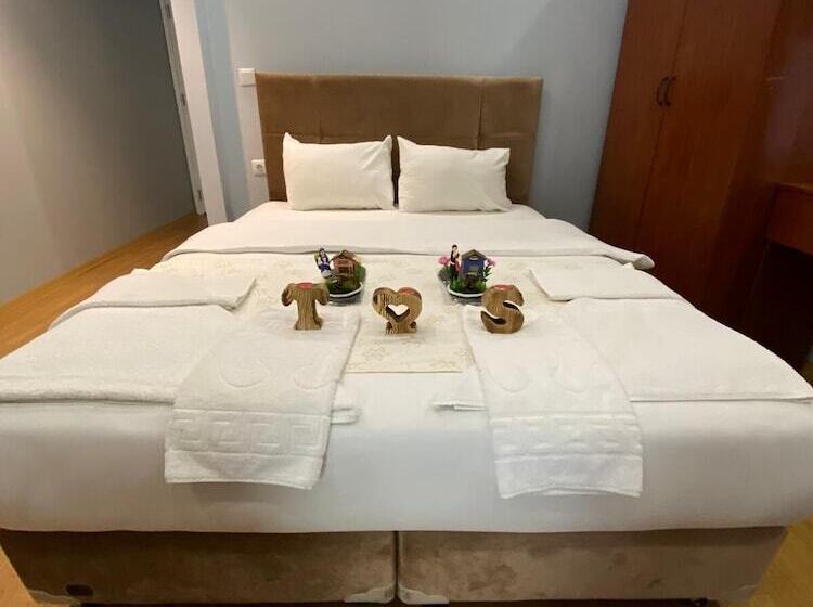 هتل Sumela Holiday