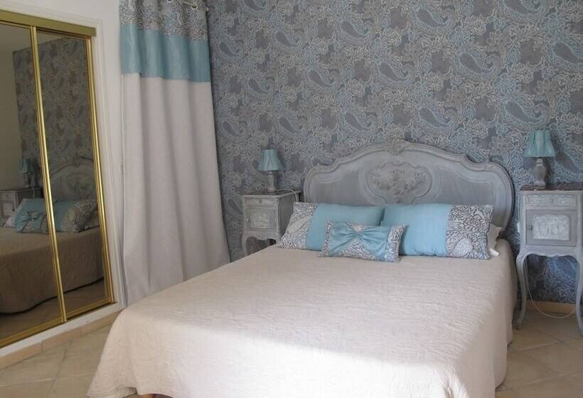 L Oustau De Bigatié