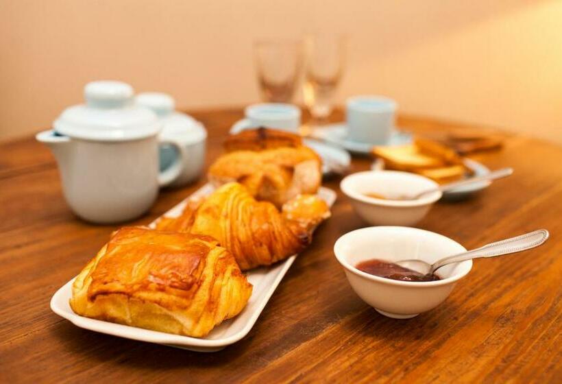 פנסיון 46fm : Montauban Guest House