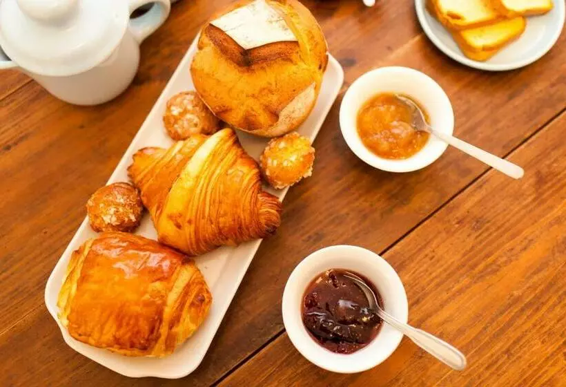 ペンション 46fm : Montauban Guest House