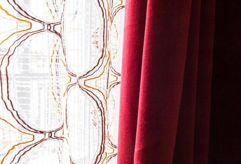 פנסיון 46fm : Montauban Guest House