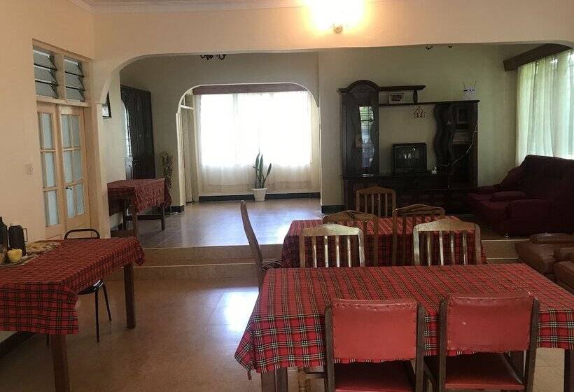 پانسیون Kilisnow Lodge