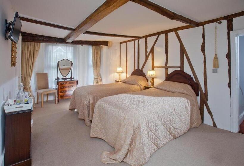 بنسيون The Old House Guest House