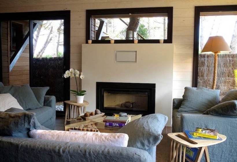 膳宿费 Yamina Lodge