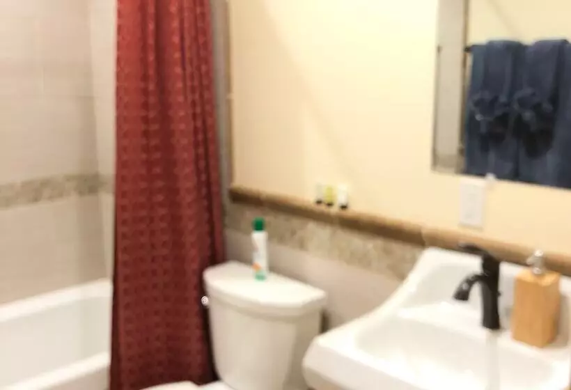 Lomakeskus Heartwood Mountain Sanctuary