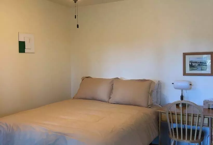 Lomakeskus Heartwood Mountain Sanctuary