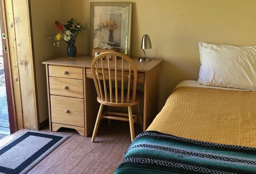 渡假胜地  Heartwood Mountain Sanctuary