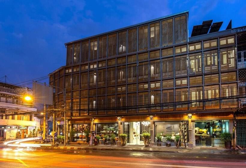 The Bridge An Eclectic Luxotel