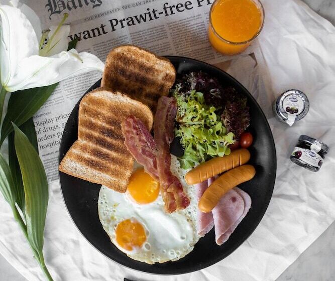 The Bridge An Eclectic Luxotel