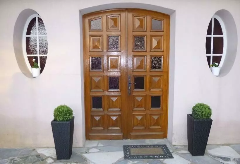 ベッドアンドブレックファースト Etape Zen