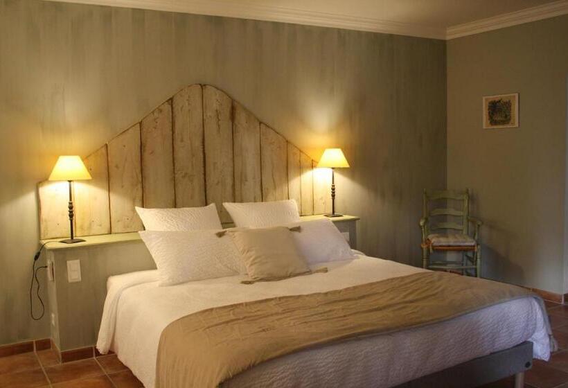 تختخواب و صبحانه Le Mas Vigneron