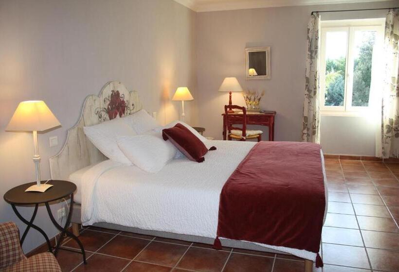 تختخواب و صبحانه Le Mas Vigneron