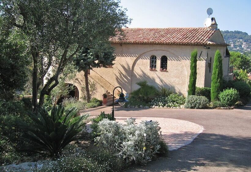 مبيت وإفطار Mas Samarcande