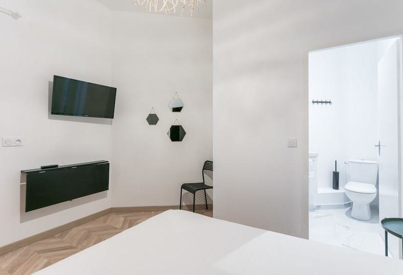 Coeur Urbain Bedrooms  Gare St Roch Ii