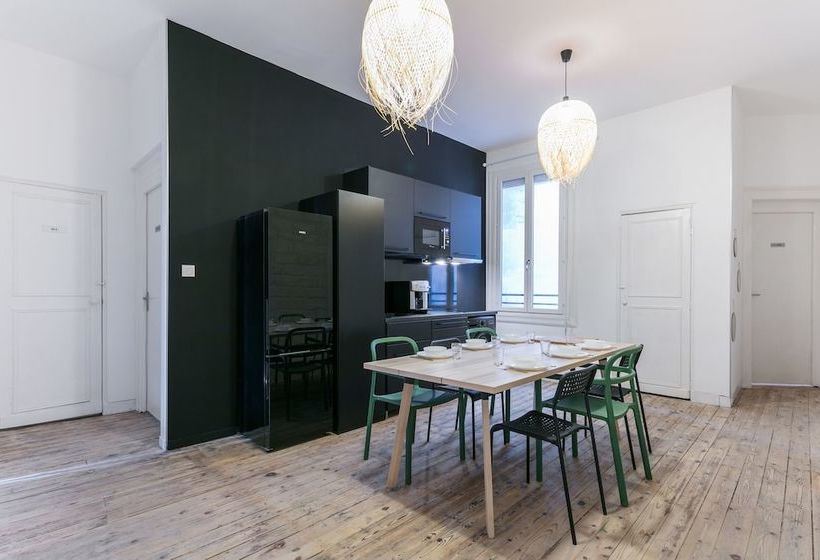 Coeur Urbain Bedrooms  Gare St Roch Ii