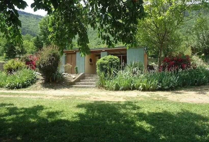 ホテル Camping Le Roc Qui Parle