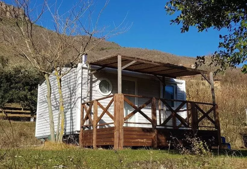 ホテル Camping Le Roc Qui Parle