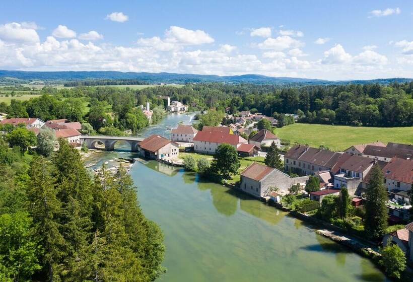 Отель Camping Les Pêcheurs